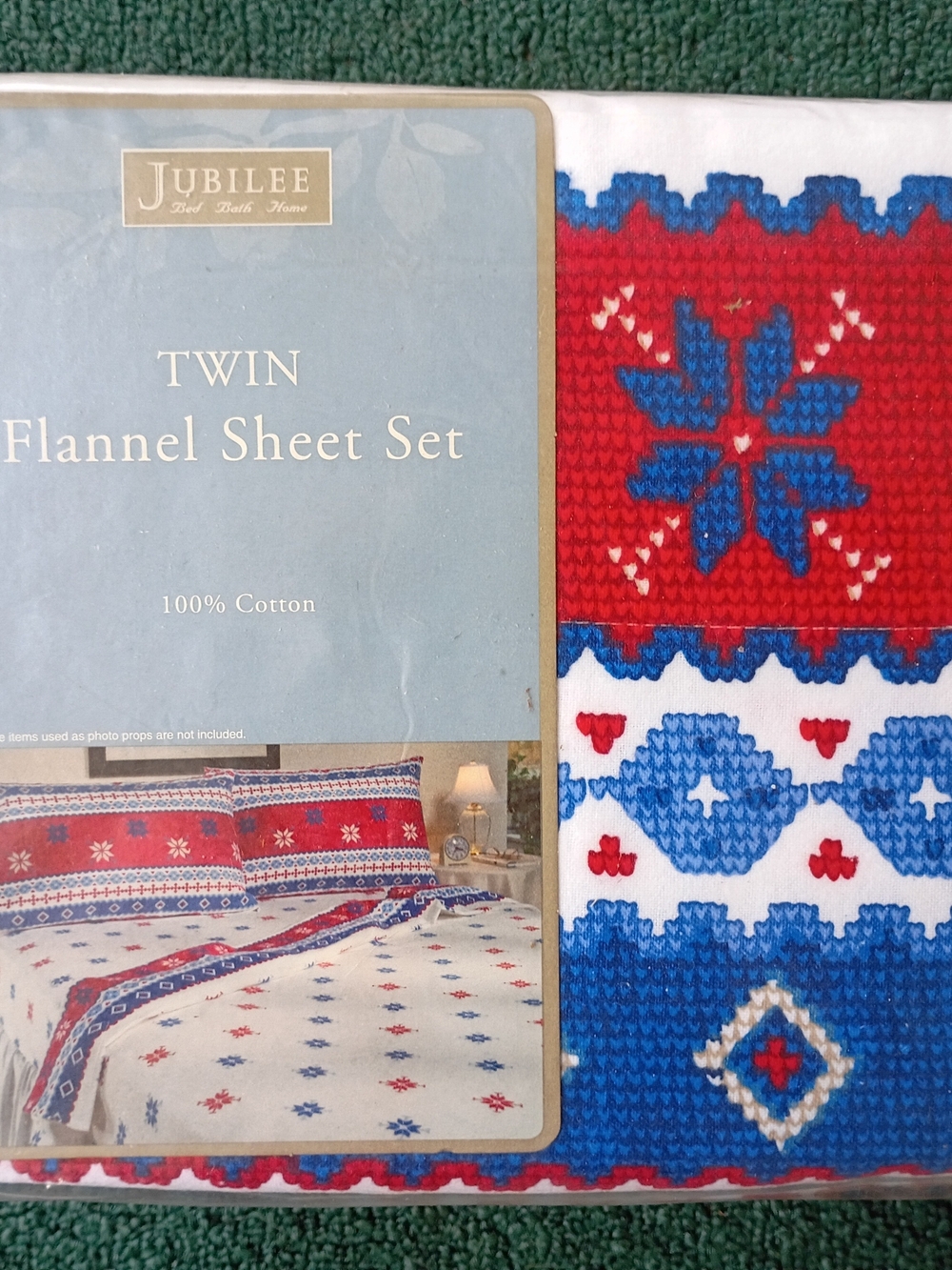 New Old Stock Jubilee Twin Sized 100% Cotton Flannel Sheet Set Snowflake Winter